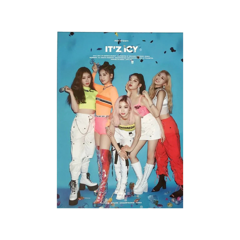 ITZY IT’z ICY ITZY - IT'z ICY (Random Version) [CD] - Amazon.com Music